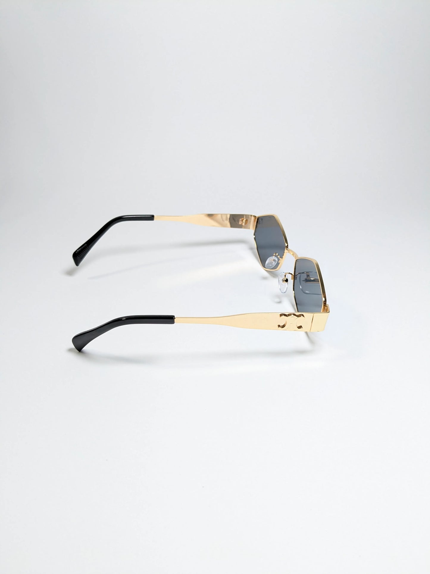 Cee Line - md002 (1) Golden Diamond Frame with Black Lenses Design (Box Included)