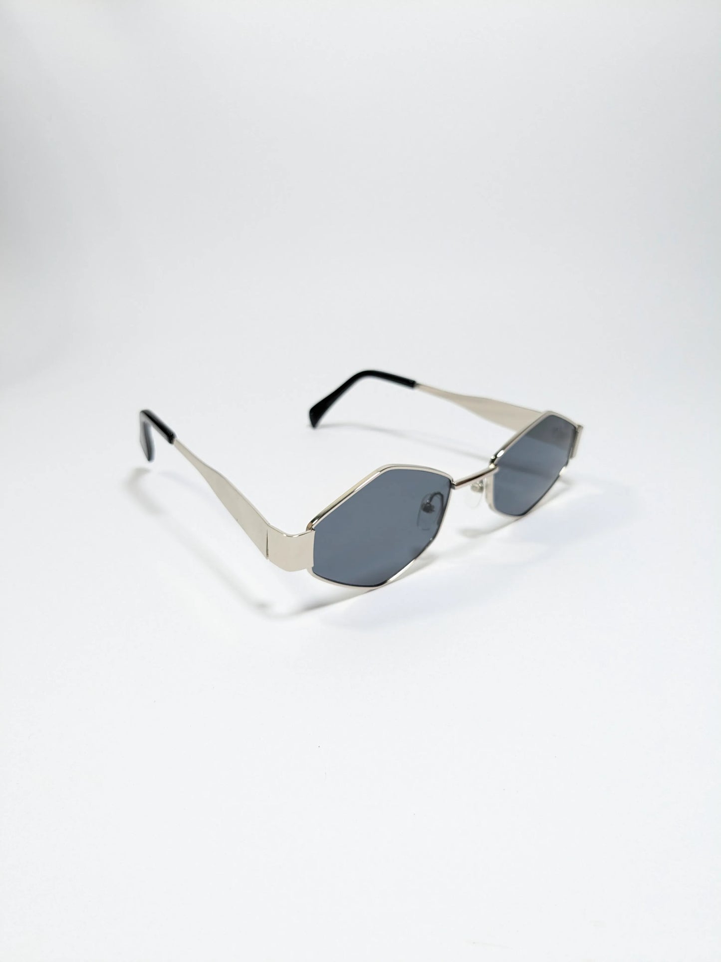 Cee Line - md002 (1) Golden Diamond Frame with Black Lenses Design (Box Included)